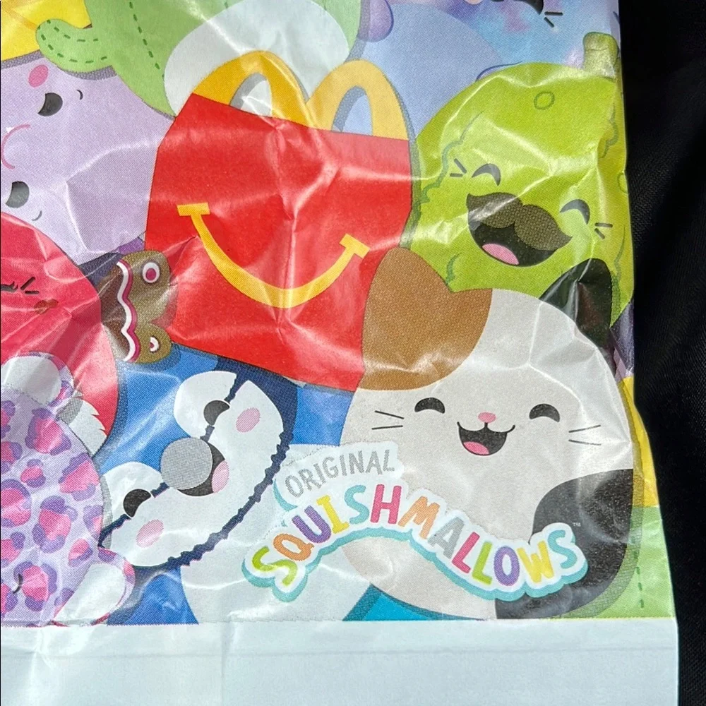 Squishmallows Red and White Stuffed Animal Plush - Picture 2 of 6